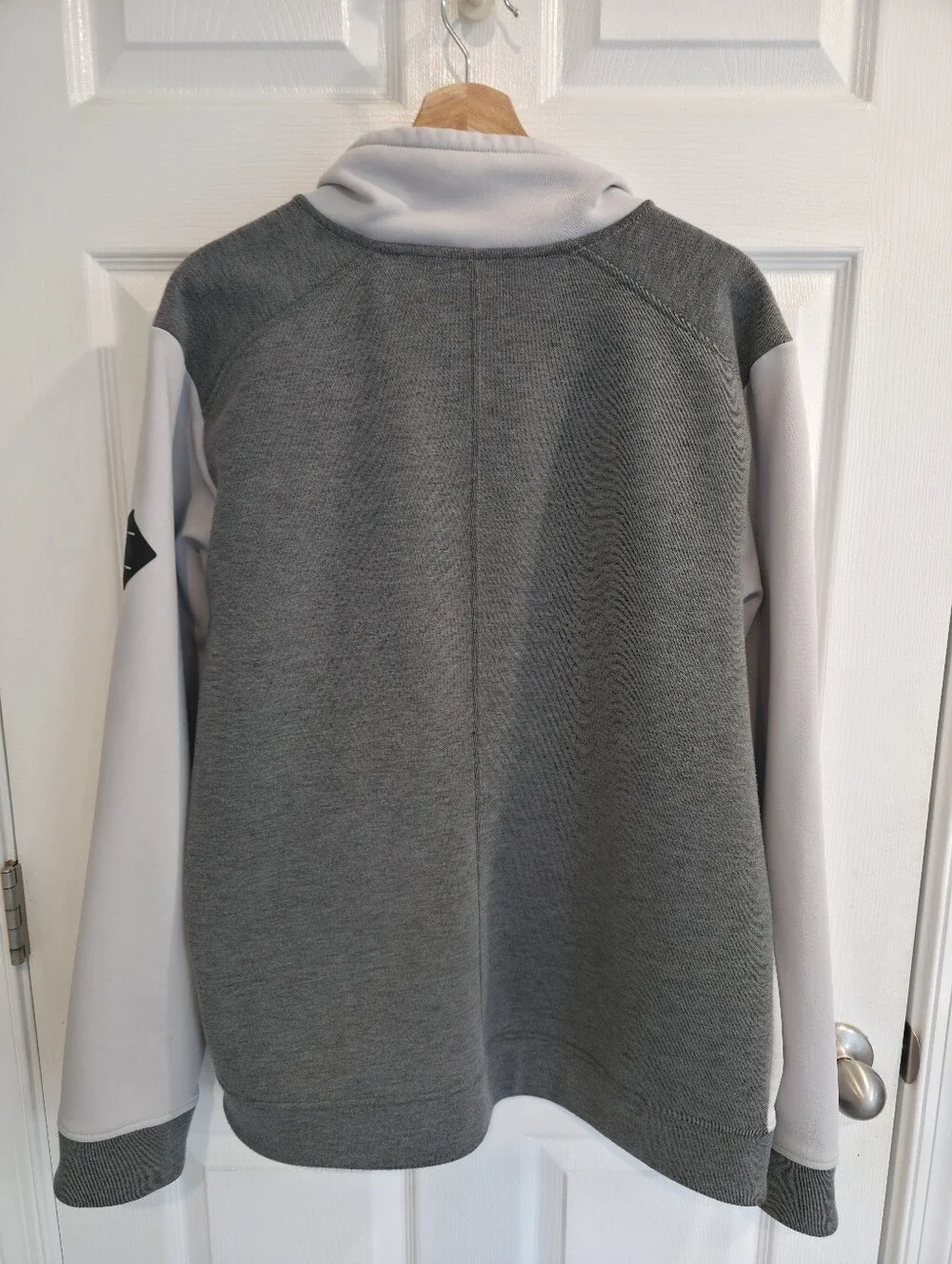 The North Face Full-Zip Fleece Jacket Men’s Large Gray/Off-White